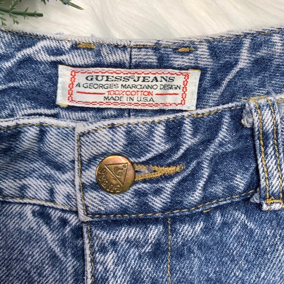 🚫SOLD!-👖VIntage |•GUESS•| Acid Wash•Mom/Wedge - Picture 7 of 8